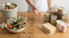 Nicht so schnell wegwerfen: Welche Lebensmittel kann man nach Ablauf des Verfallsdatums noch essen?